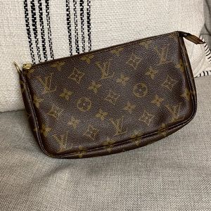 Louis Vuitton Pochette Brown Monogram